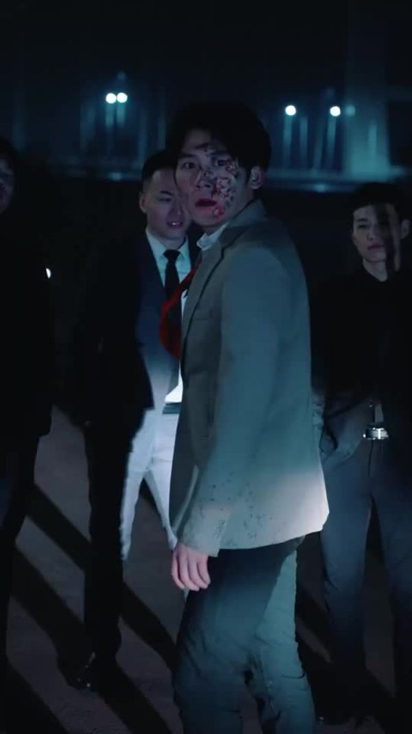 易容总裁前妻后悔了（79集） 01